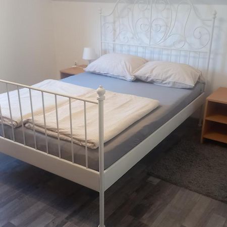 Appartement Keti à Plaški Extérieur photo